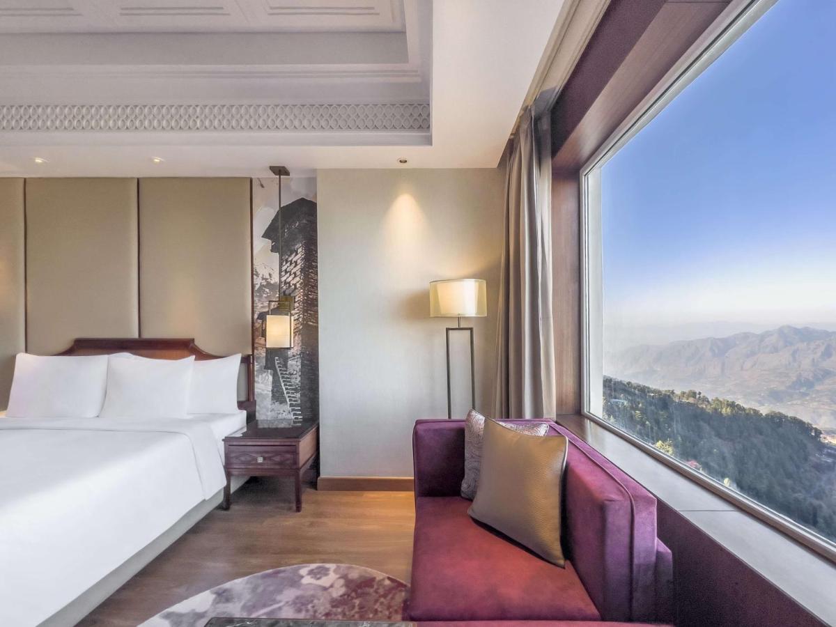 Radisson Kufri Hotel Shimla Luaran gambar