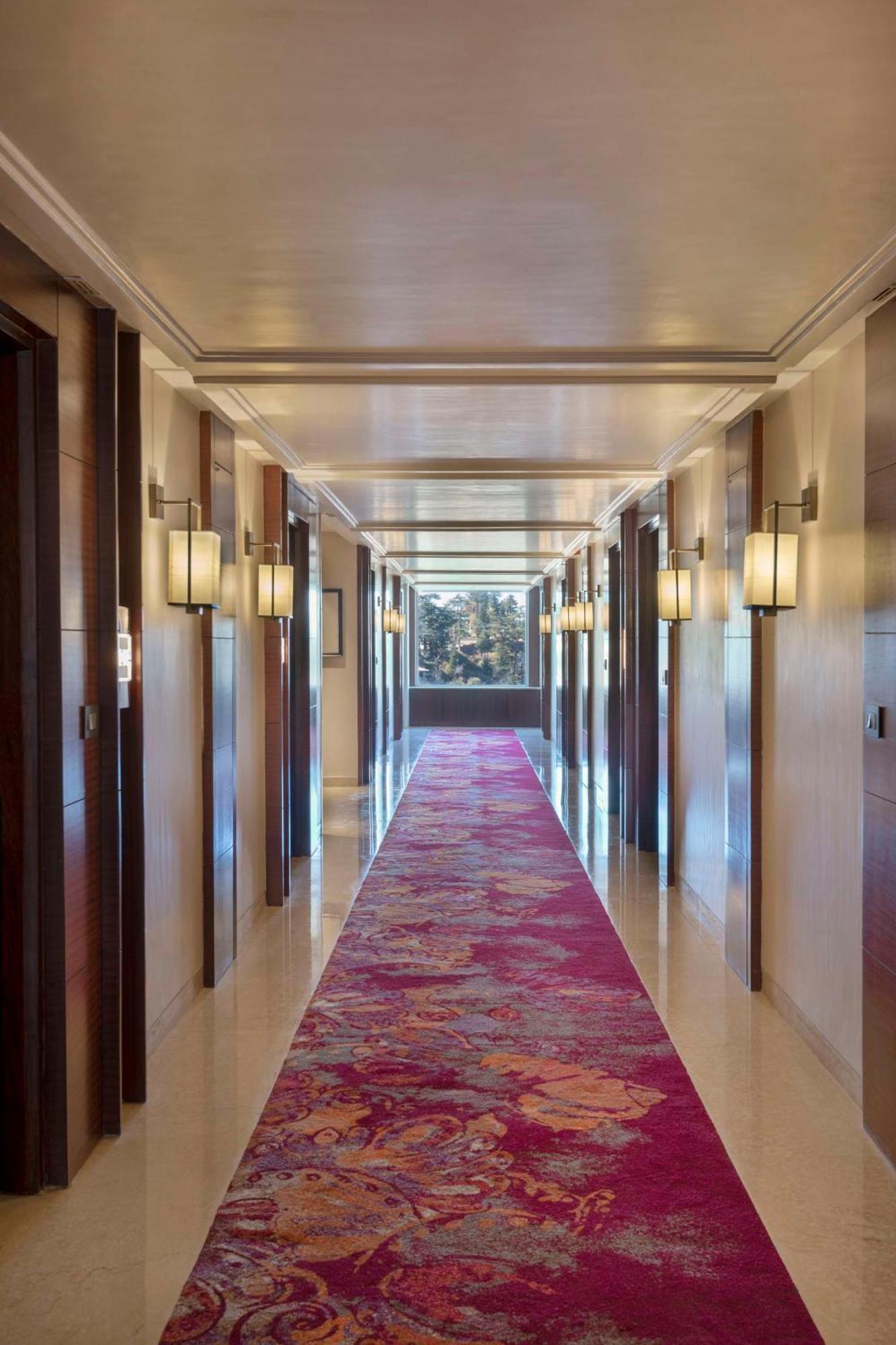 Radisson Kufri Hotel Shimla Luaran gambar